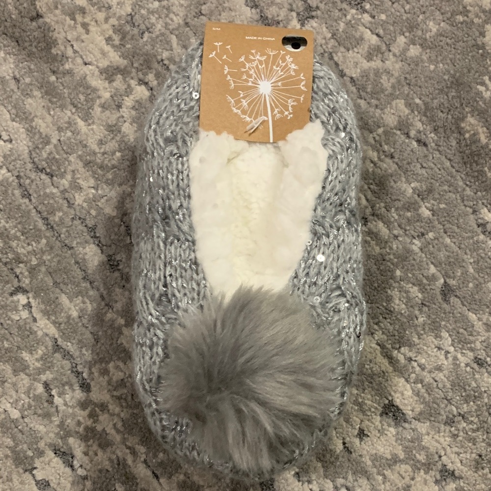 Cozy Gray Pom-Pom Knit Slipper with Sherpa Lining